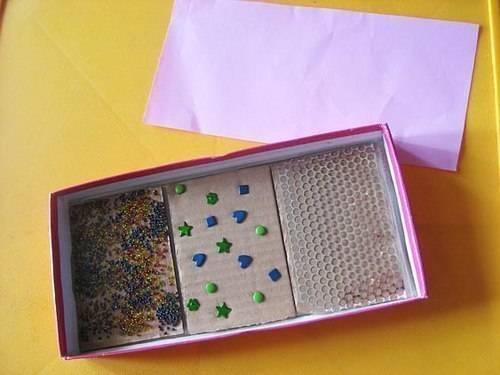Сенсорная коробка для детей своими руками: как сделать - мк с фото | учимся, играя | vpolozhenii.com