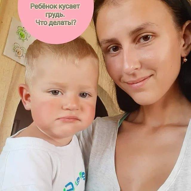 Ребенок кусает грудь – как отучить, что делать при кормлении