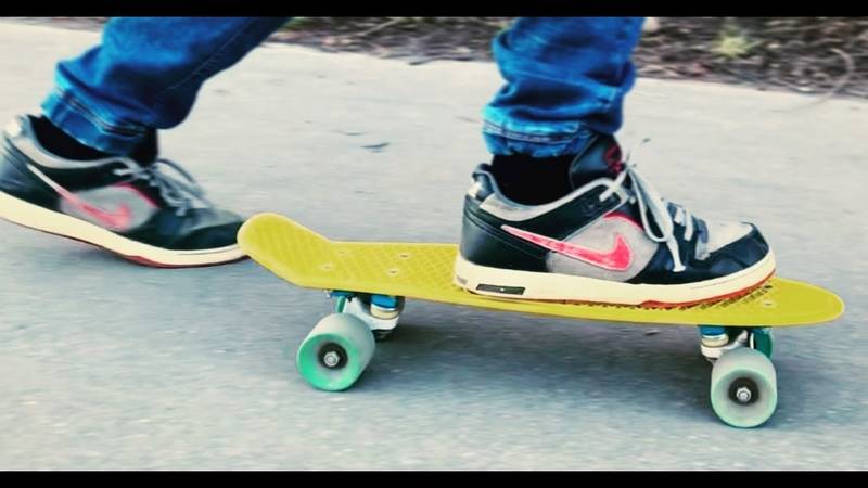 Как выбрать скейтборд для ребенка 10 лет? обзор скейтов для начинающих девочек и мальчиков
