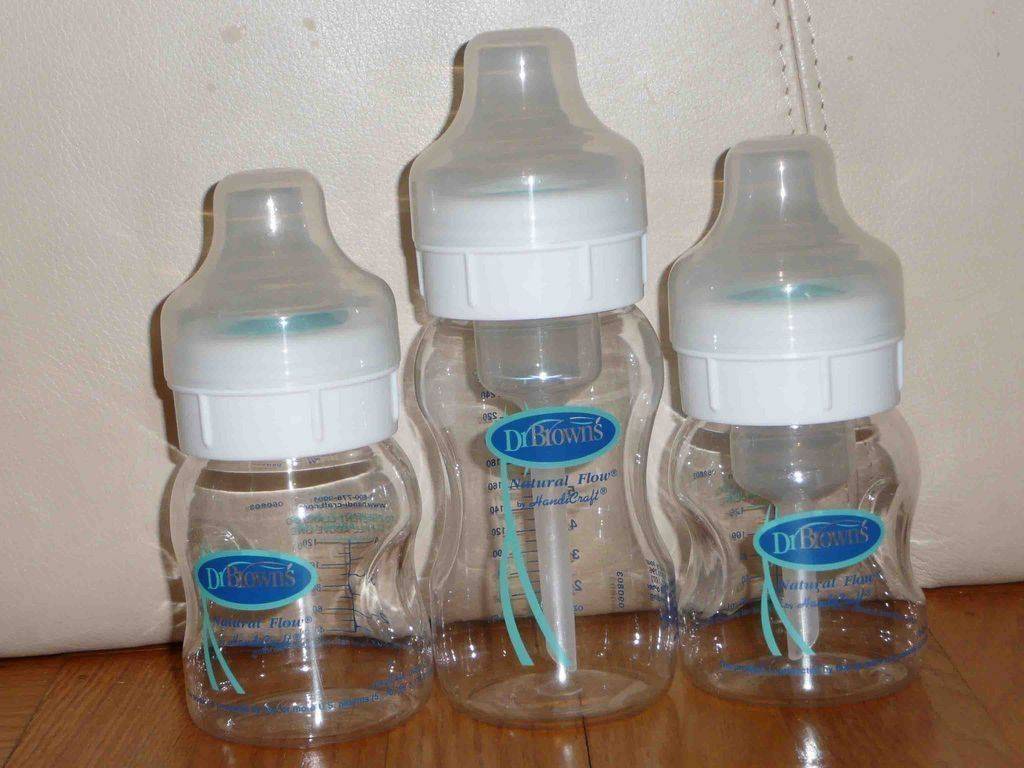Как выбрать бутылочку и соску для новорожденного
