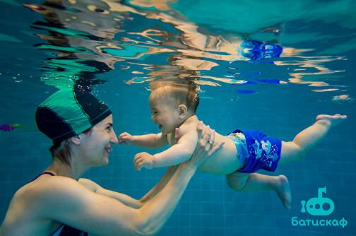 Как научить ребёнка плавать: правила обучения, рекомендации тренеров