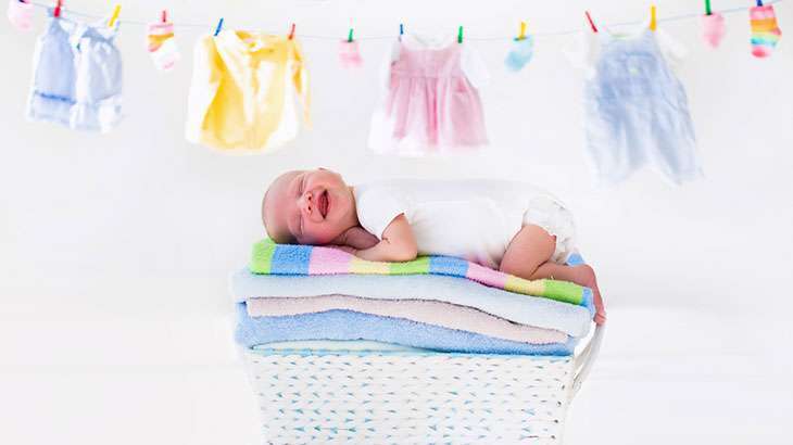 Чем стирать вещи новорожденного в стиральной машине: важные советы