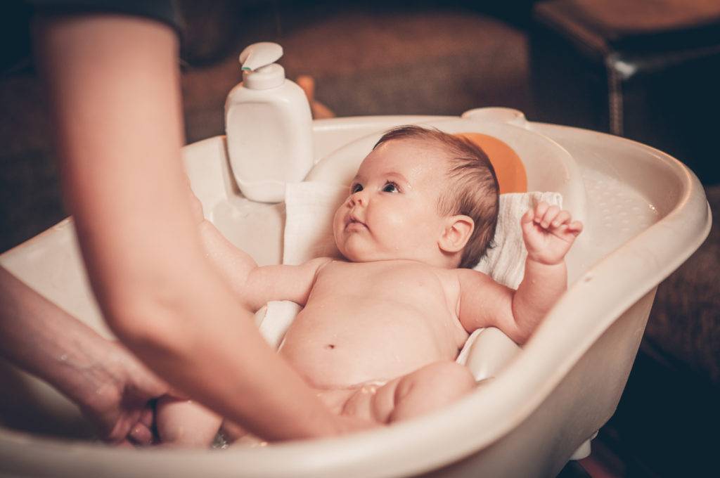 Интимная гигиена новорожденного мальчика: правила и советы