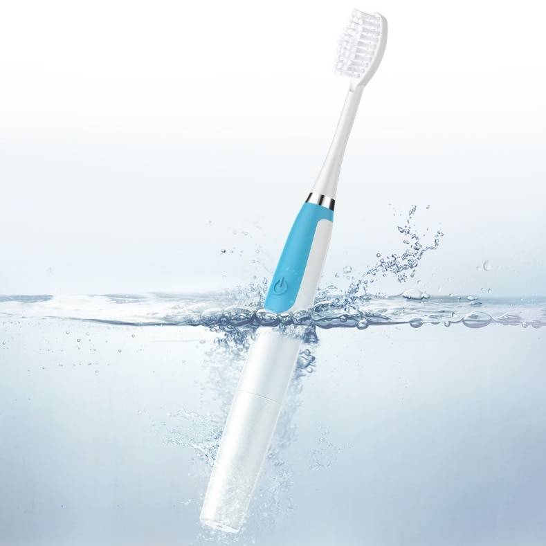 Как часто менять зубную щетку: советы врачей и почему нужно менять щетки часто