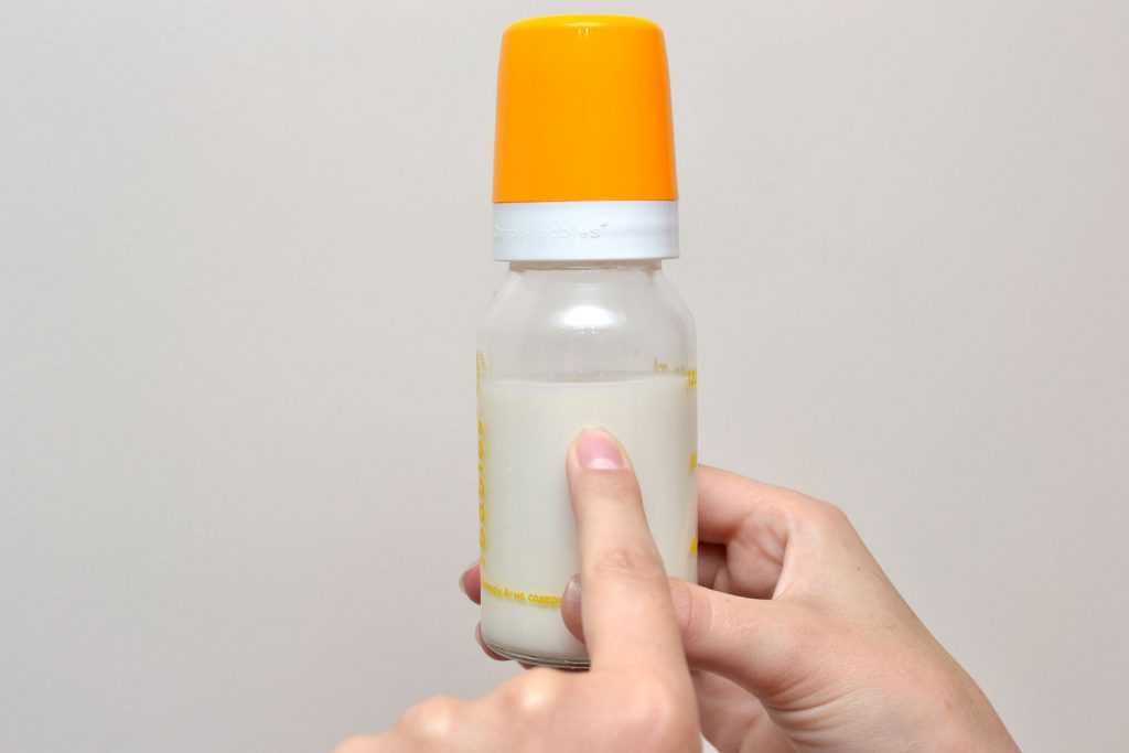Жирность грудного молока: как определить в домашних условиях?