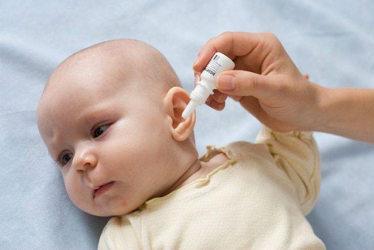 Как почистить уши ребенку от серы 3 года