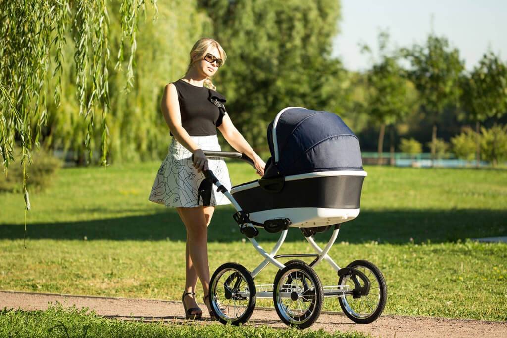 Как выбрать коляску для новорожденного? На что нужно обратить внимание при выборе детской коляски