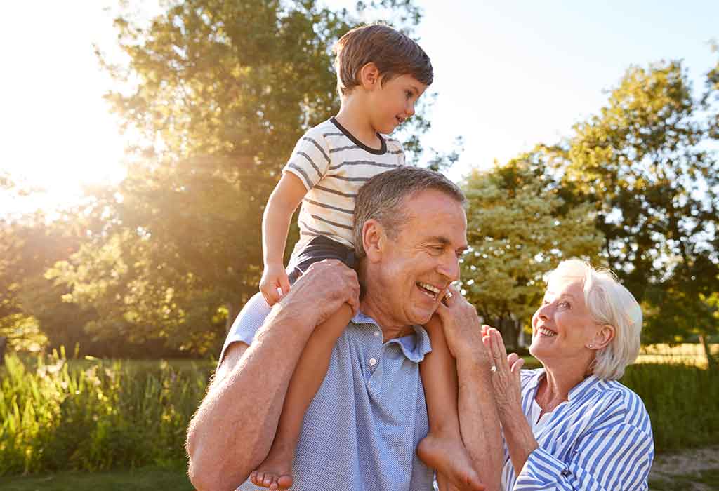 Как наладить отношения между ребенком и его бабушками и дедушками?