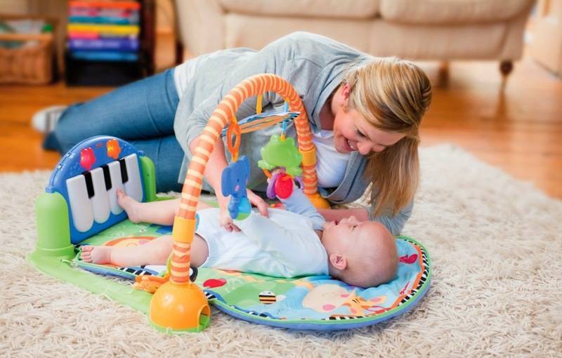 5 советов по выбору игрушки младенцу