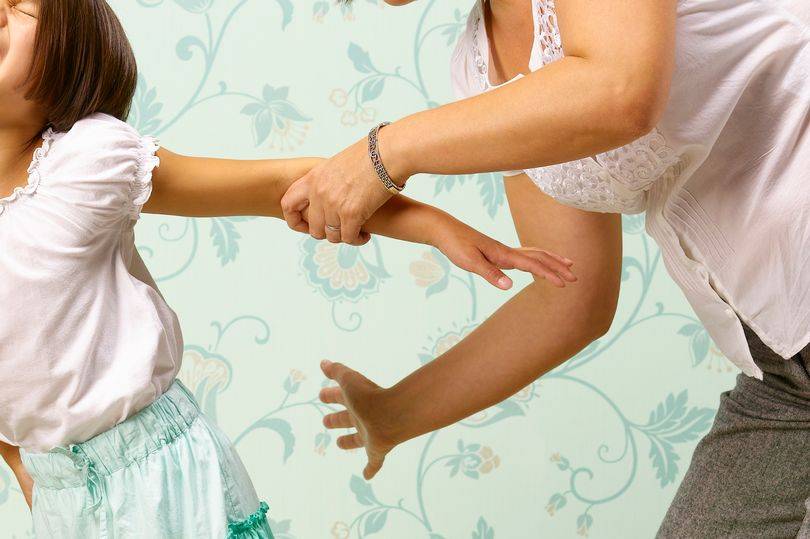 6 причин, почему нельзя шлепать ребенка