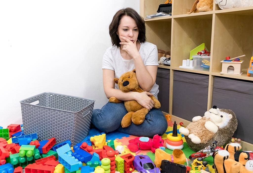 Как научить ребенка собирать игрушки − когда они могут обидеться и уйти?