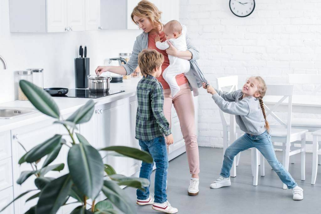 Как работать дома, если у вас маленькие дети. 10 советов от опытных родителей-фрилансеров | православие и мир