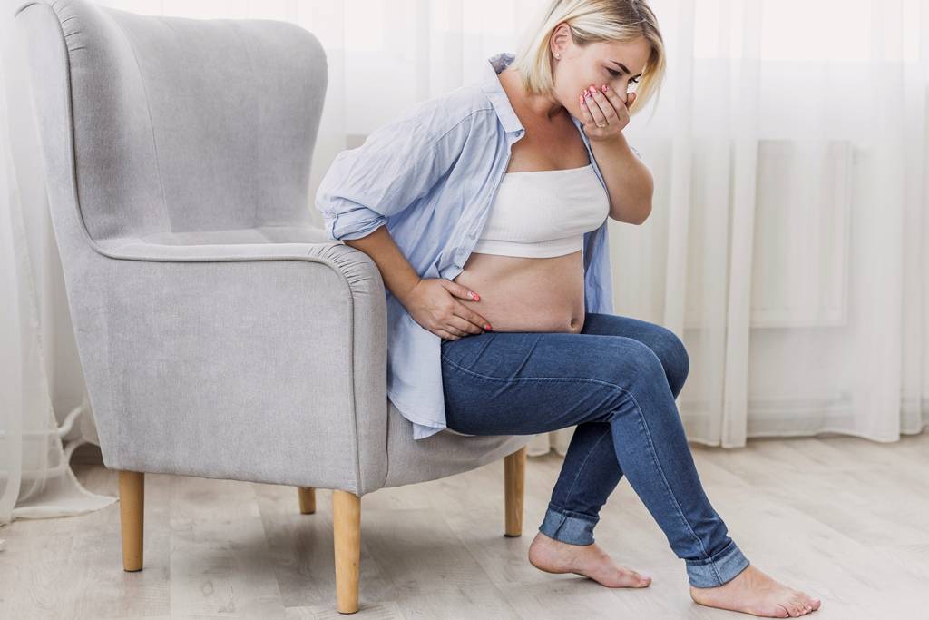 Тошнота на поздних сроках беременности: причины, возможные последствия, лечение, отзывы