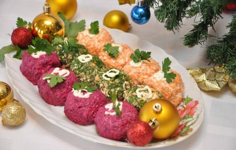 Рецепты праздничных блюд на новый 2019 год желтой земляной свиньи (салаты, горячее и торты)