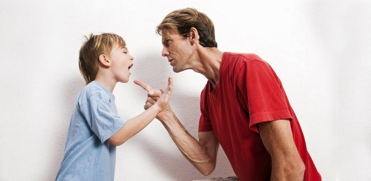 Как мне перестать бить ребенка и кричать на него