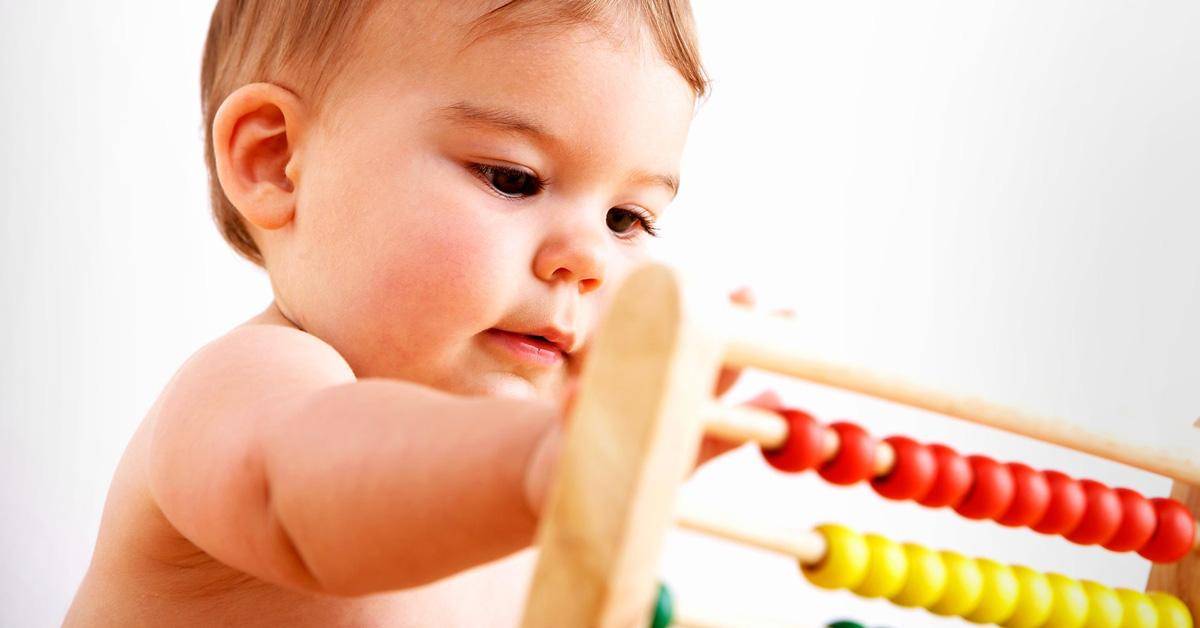 Как развивать ребенка в 9 месяцев, развитие речи, игры